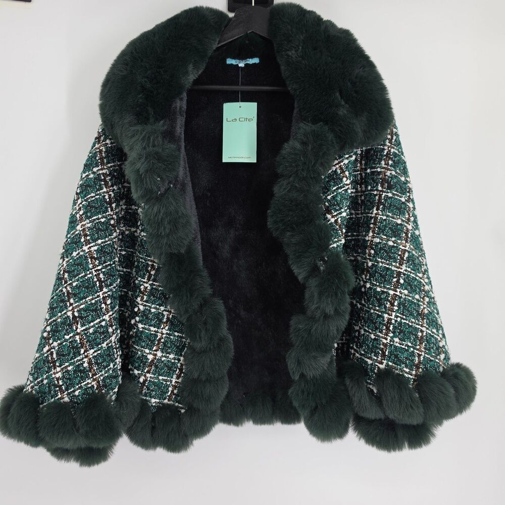 La Cite Emerald Green Tweed Cape Faux Fur Trim Plush Lined One Size NWT